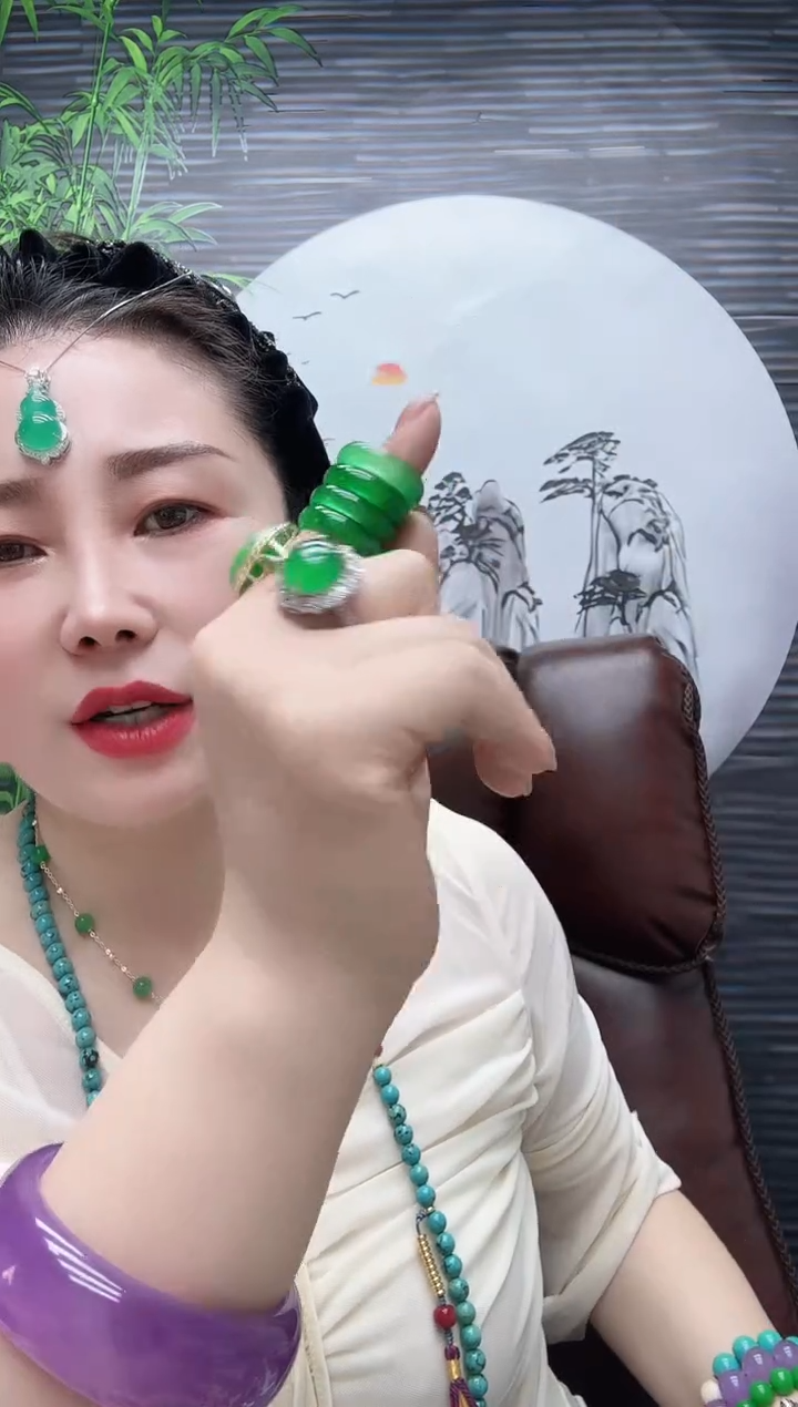 高货满绿裸石戒圈