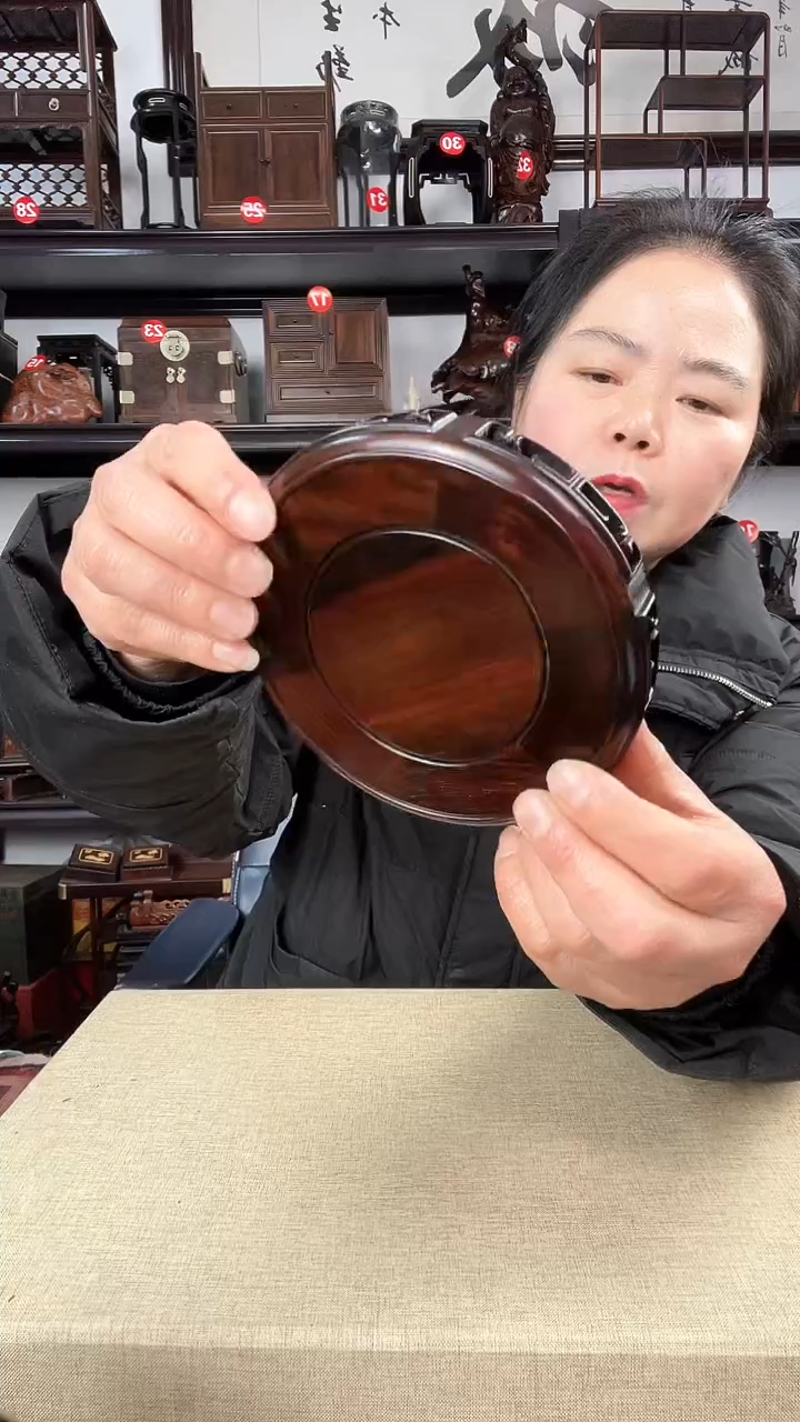 【闪购商品】木670老李红木工艺品