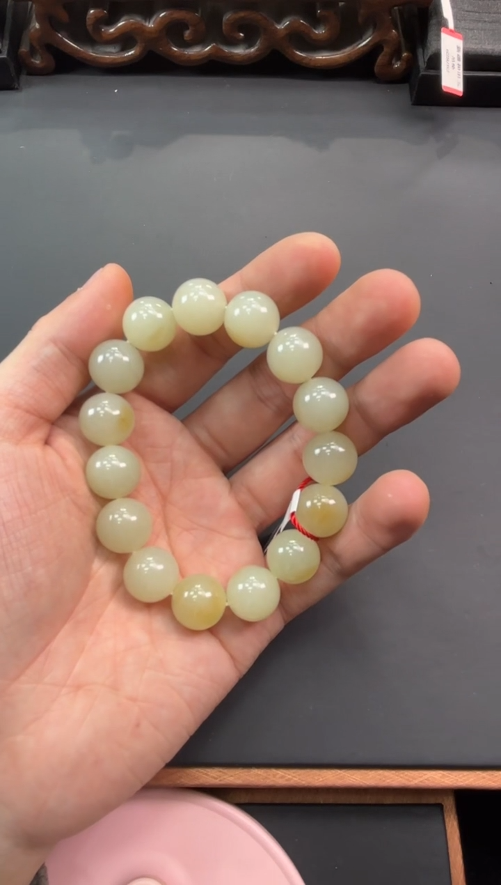 【闪购商品】和田玉手串未镶嵌且末金山微色差卡14