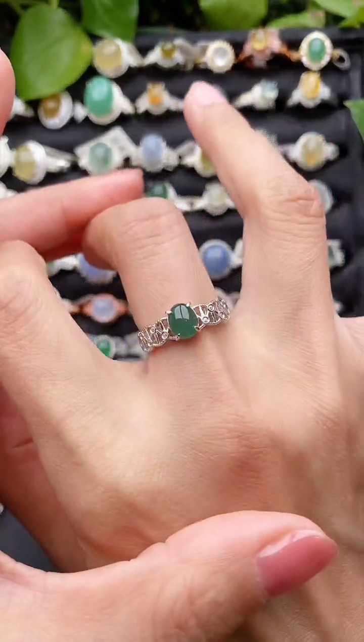 【闪购商品】翡翠戒指银S925镶嵌缅甸天然A货翡翠77  8-1