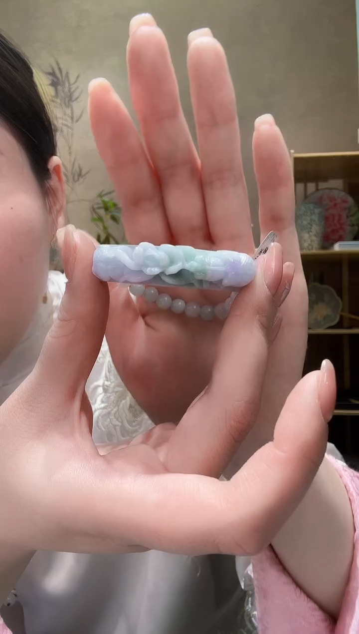 【闪购商品】翡翠颈饰未镶嵌手牌