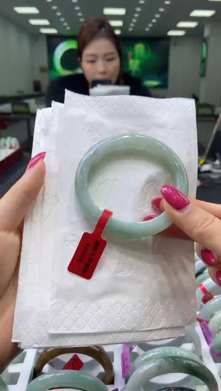 未镶嵌手镯翡翠0058760