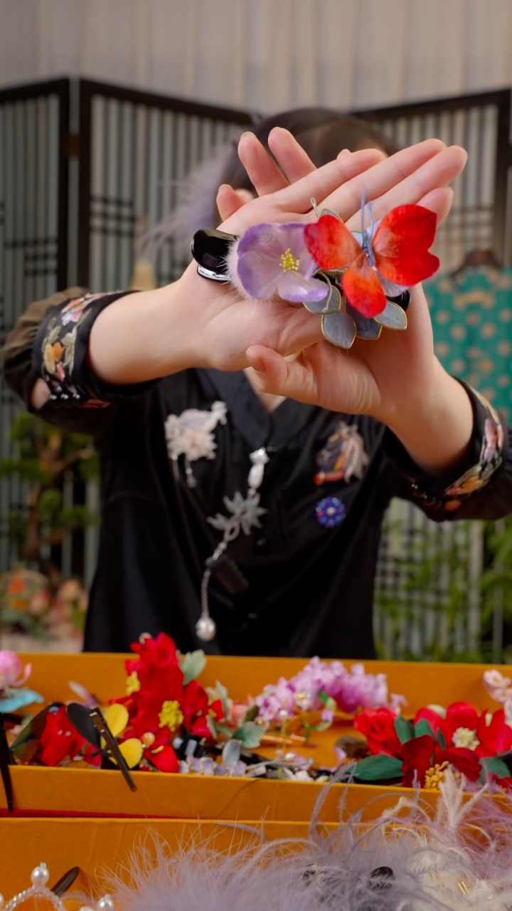 刺绣非遗苏绣绒花手工饰品