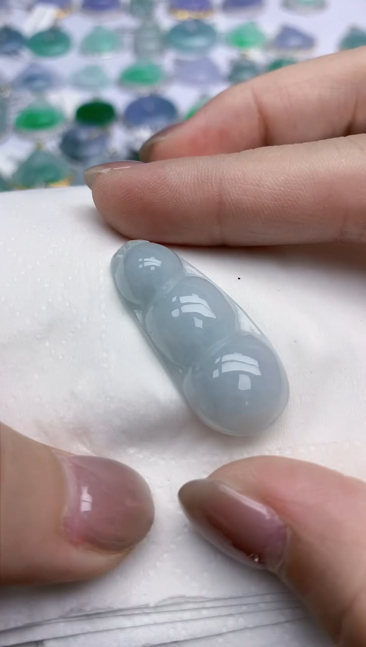 【闪购商品】翡翠颈饰未镶嵌天然翡翠A货