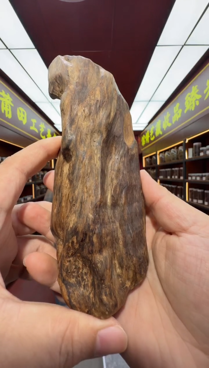 沉香吊坠多样性发一
