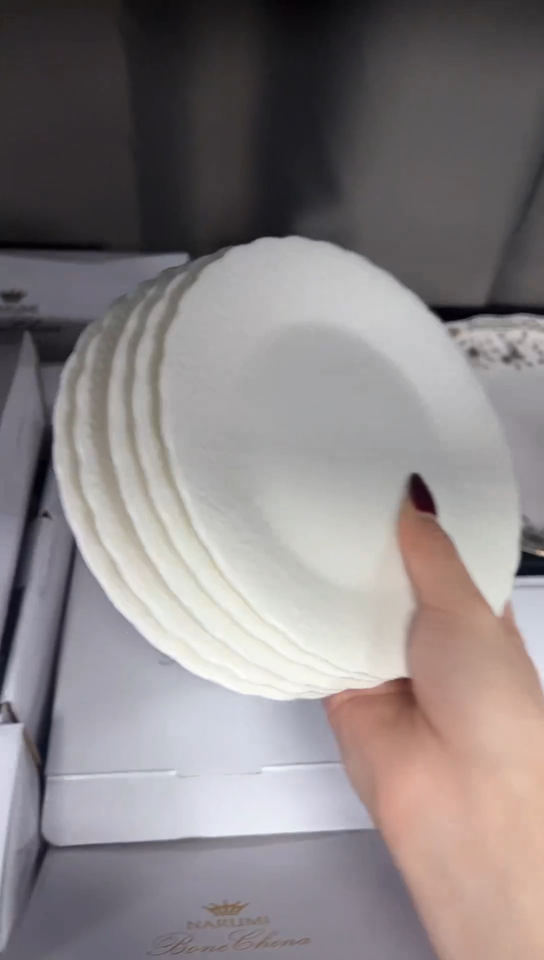 【闪购商品】瓷片新号开播不计成本欢迎点菜！