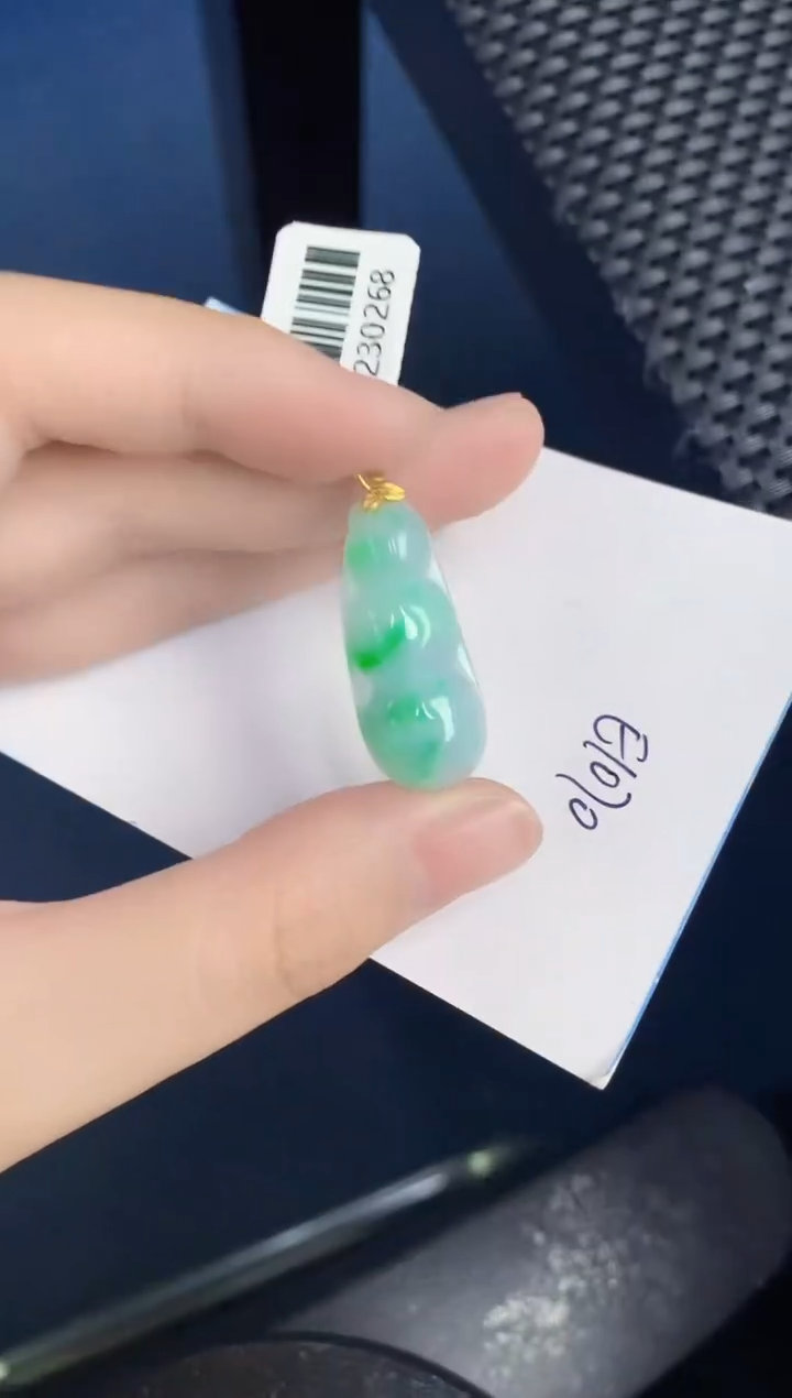 【闪购商品】翡翠颈饰18K金镶嵌000000000