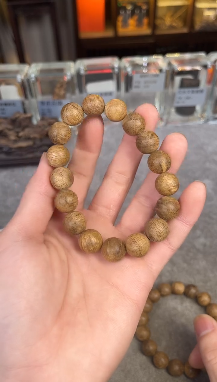 【闪购商品】沉香手串76号老惠安多样性发货1条