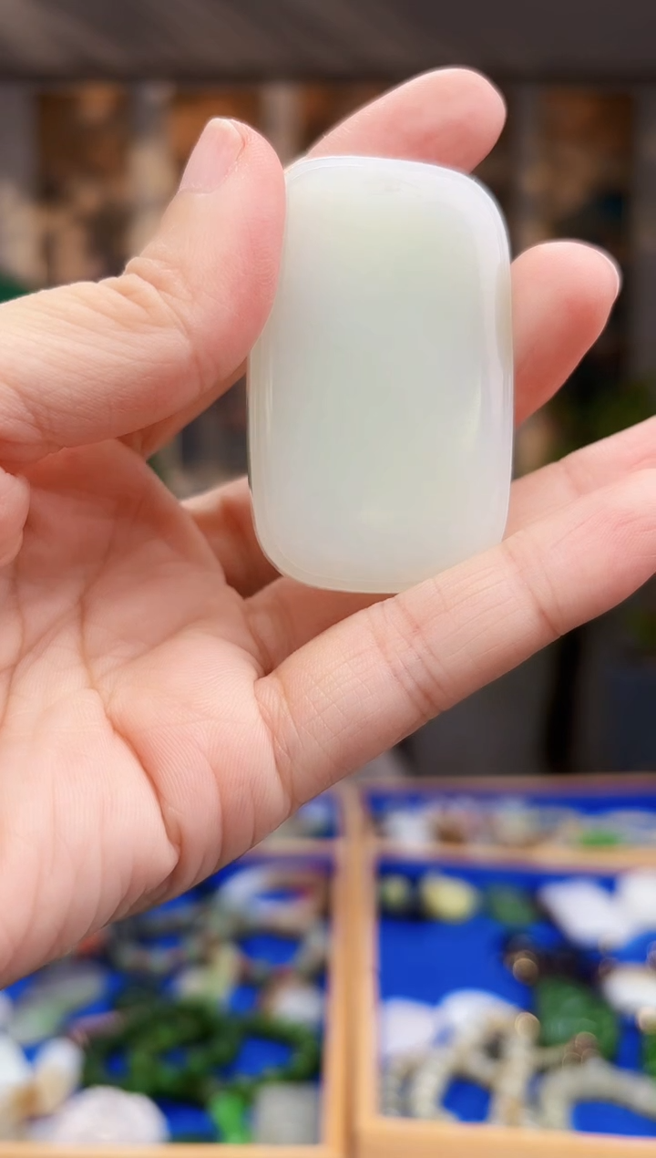 未镶嵌和田玉挂件拍一发一