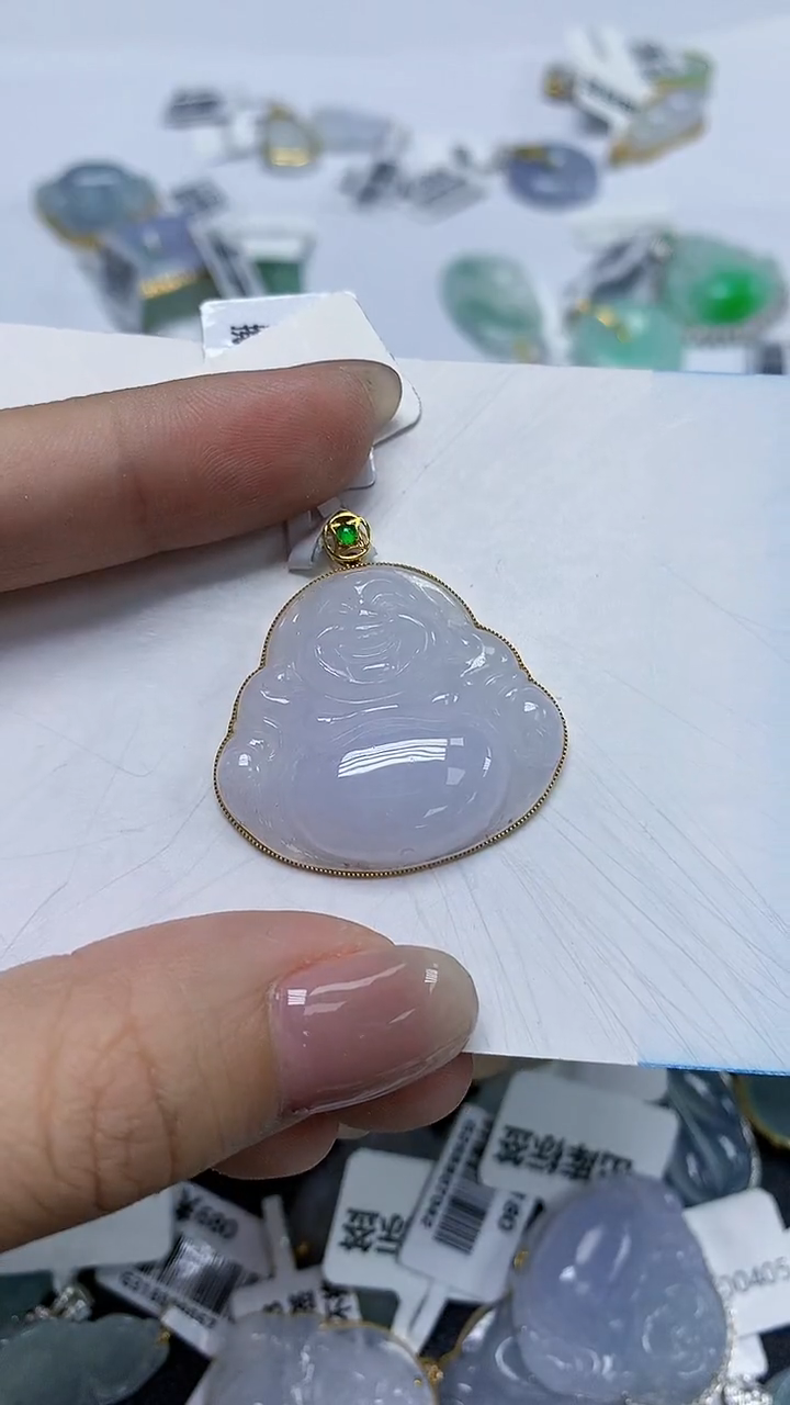 翡翠18K金镶嵌颈饰天然缅甸翡翠A货