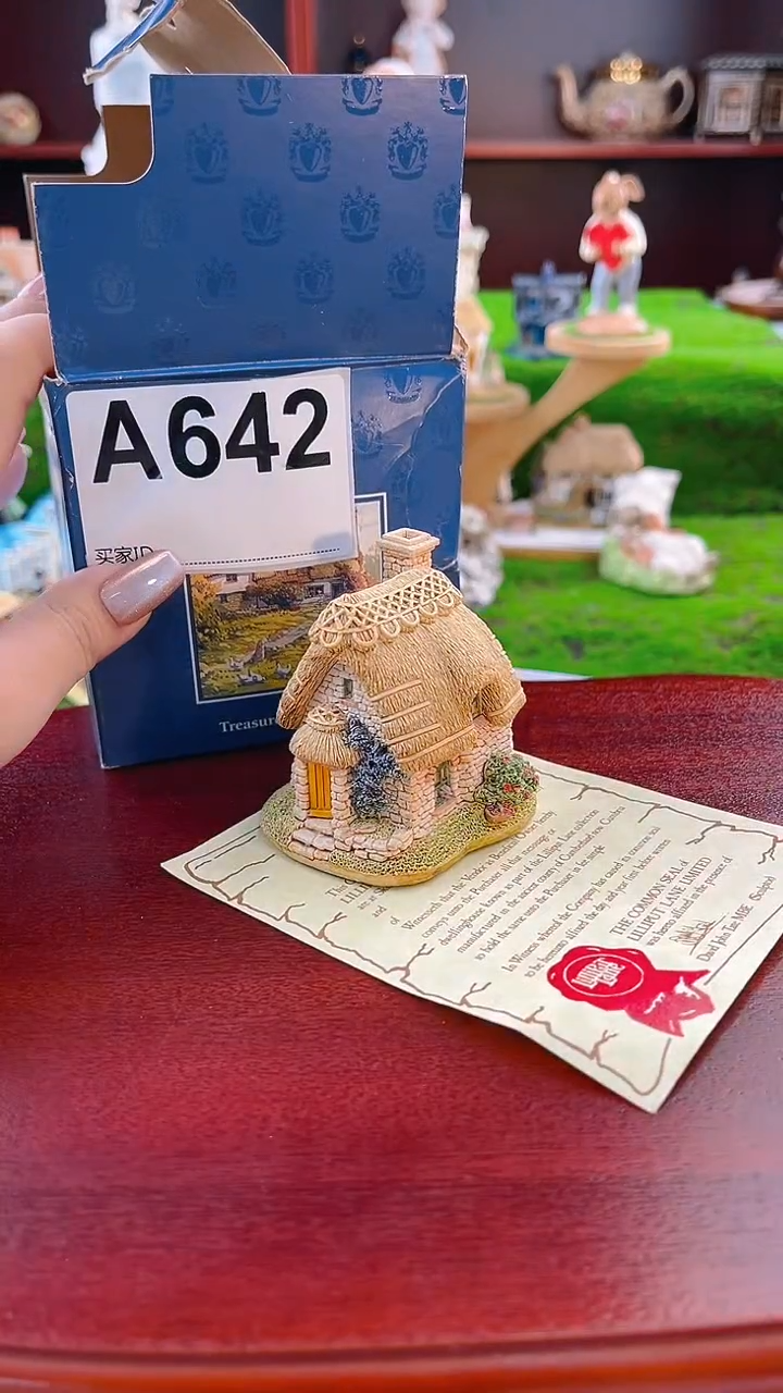 【闪购商品】紫砂茶宠Lilliput中古微缩建筑642