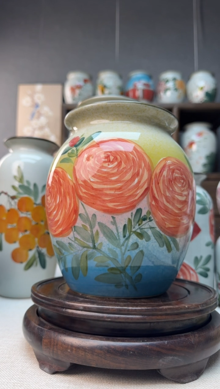 【闪购商品】瓶景德镇手绘陶瓷花瓶无孔高18口13左右