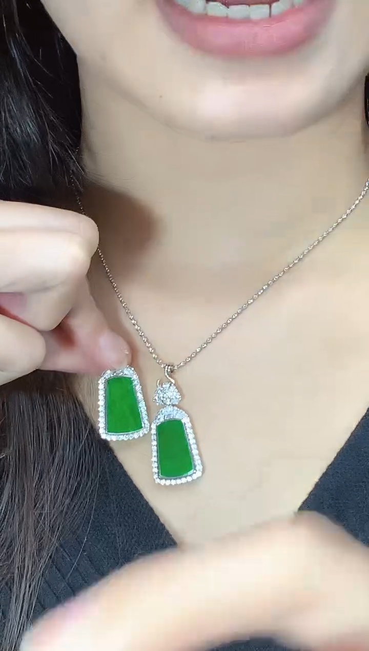 【闪购商品】翡翠吊坠(不含链)银S925镶嵌无事牌【多样性发其一】