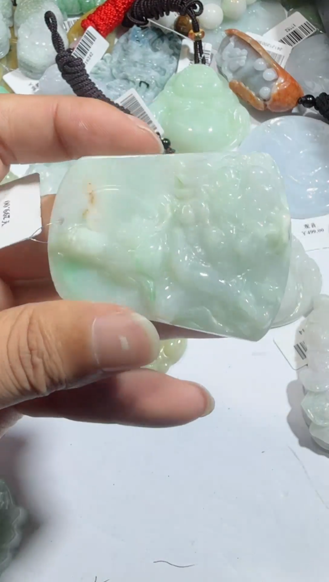 【闪购商品】翡翠颈饰未镶嵌00001413