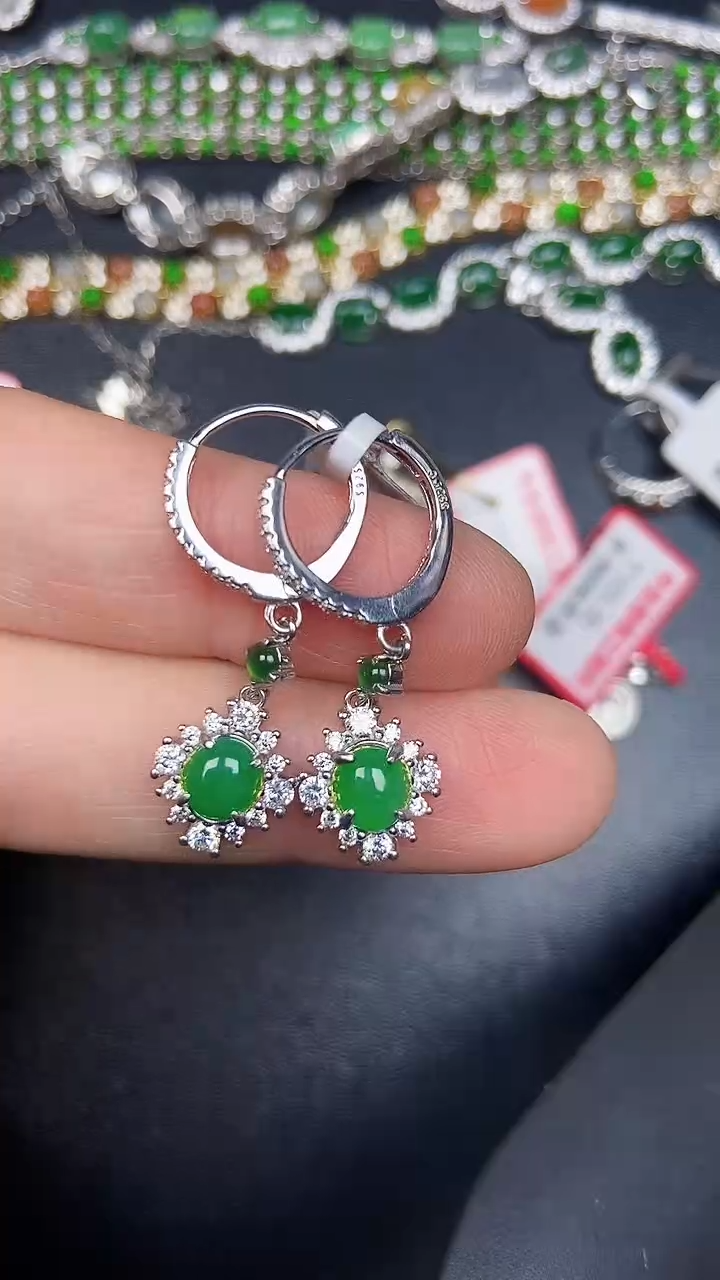 银S925镶嵌戒指翡翠2550