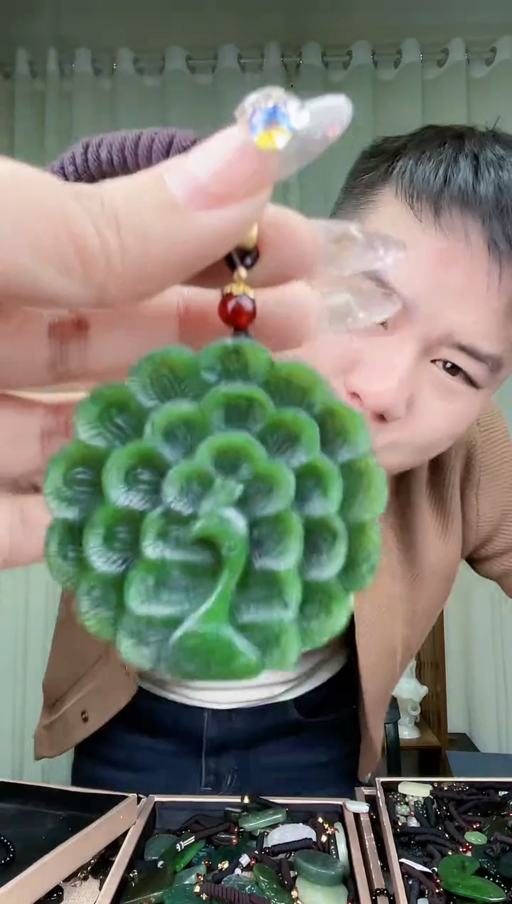 【闪购商品】和田玉挂件未镶嵌拍一发一，多样性发货！