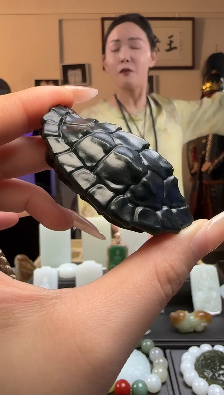 【闪购商品】和田玉青玉富甲天下未镶嵌手把件