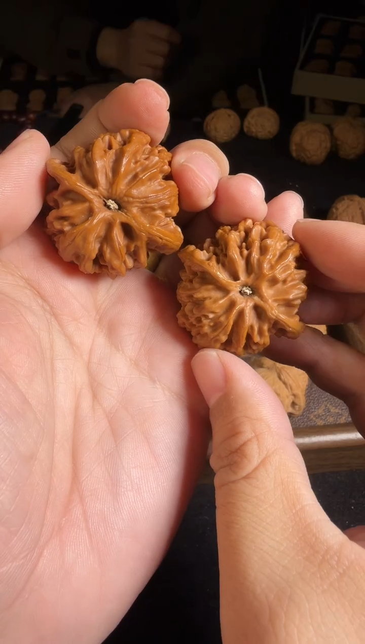 吊坠文玩核桃40尺全品苹果园