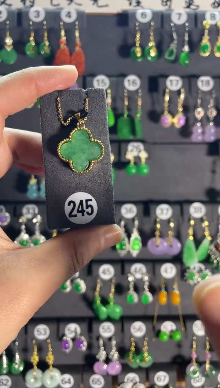 【闪购商品】翡翠颈饰银S925镶嵌245..