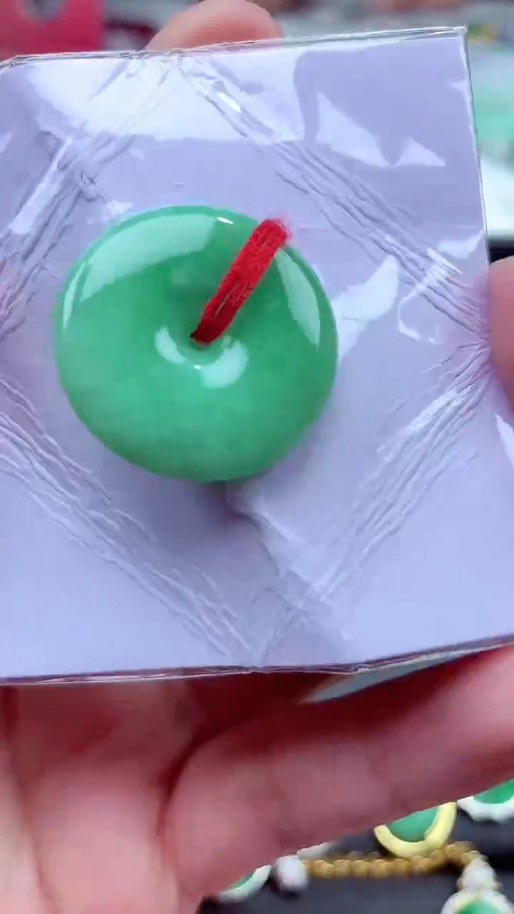 【闪购商品】翡翠颈饰未镶嵌 颈饰