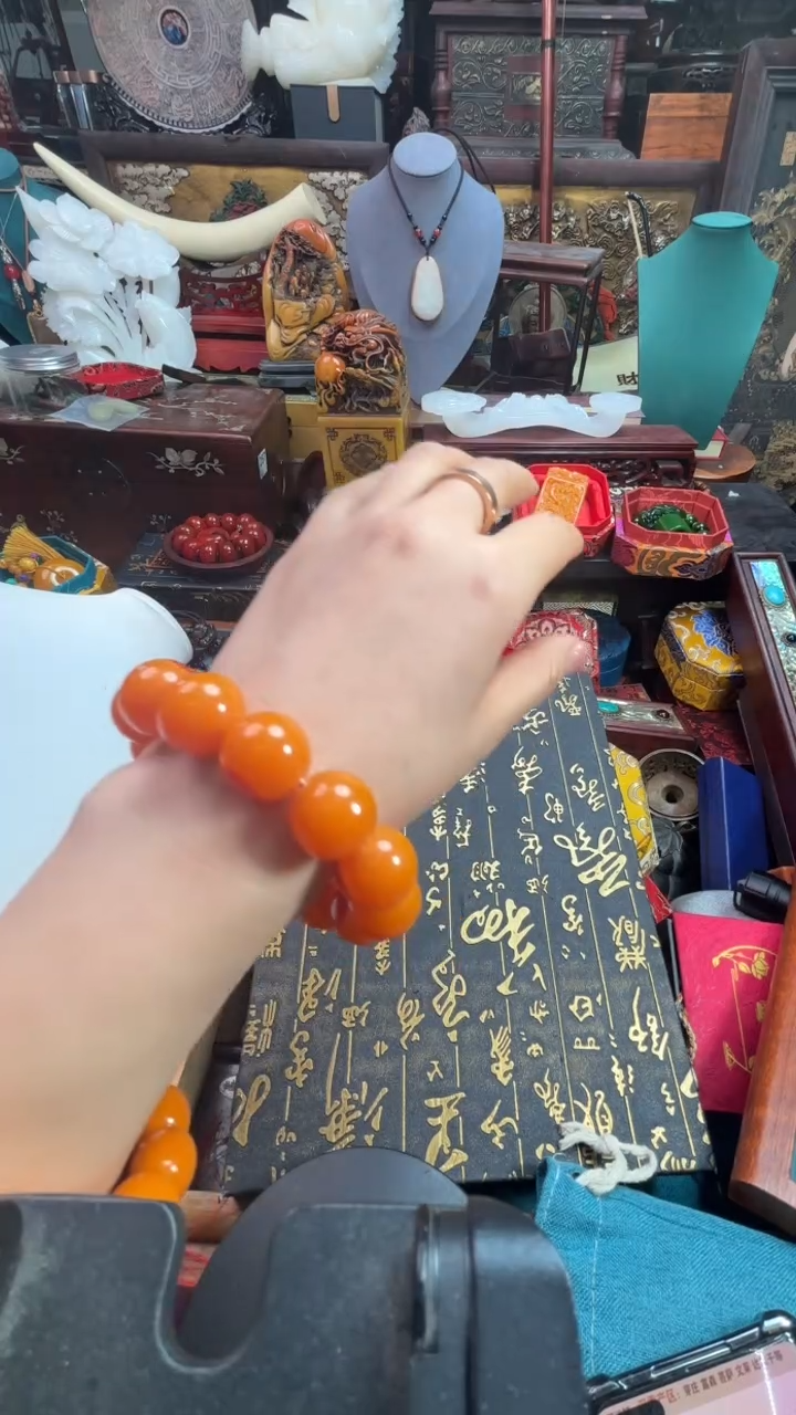 【闪购商品】867687786876867867红