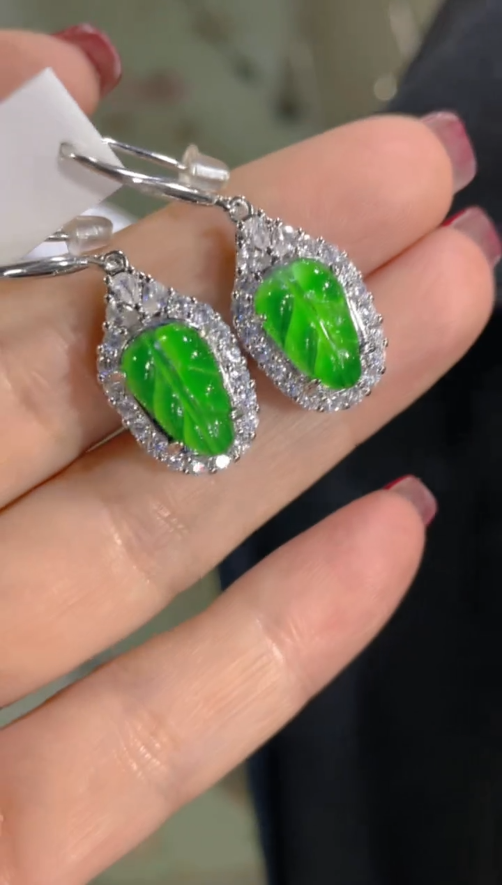 【闪购商品】定制翡翠未镶嵌天然A货翡翠假一罚四（多样性发货）