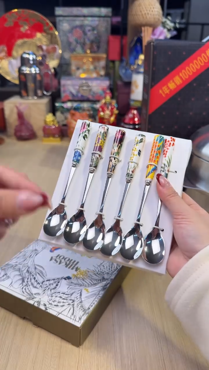 163哥斯达黎加六小勺