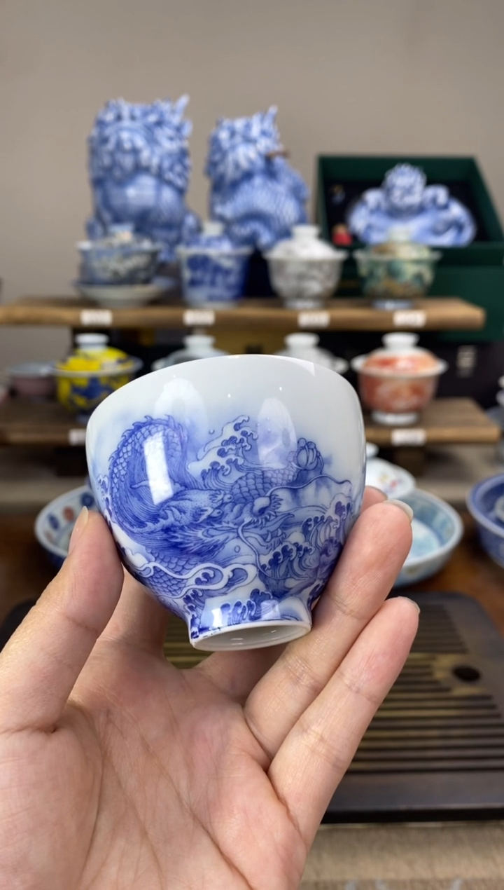 【闪购商品】青花鱼化龙 鸡心杯