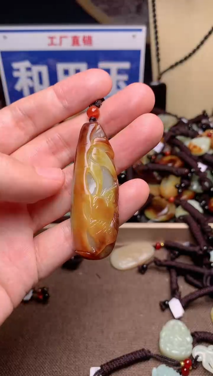 【闪购商品】和田玉颈饰未镶嵌1