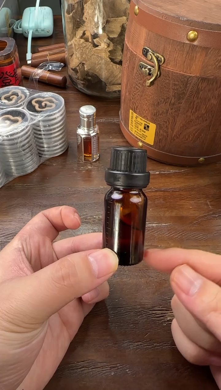 【闪购商品】线香22号 30年以上海南精油 11毫升