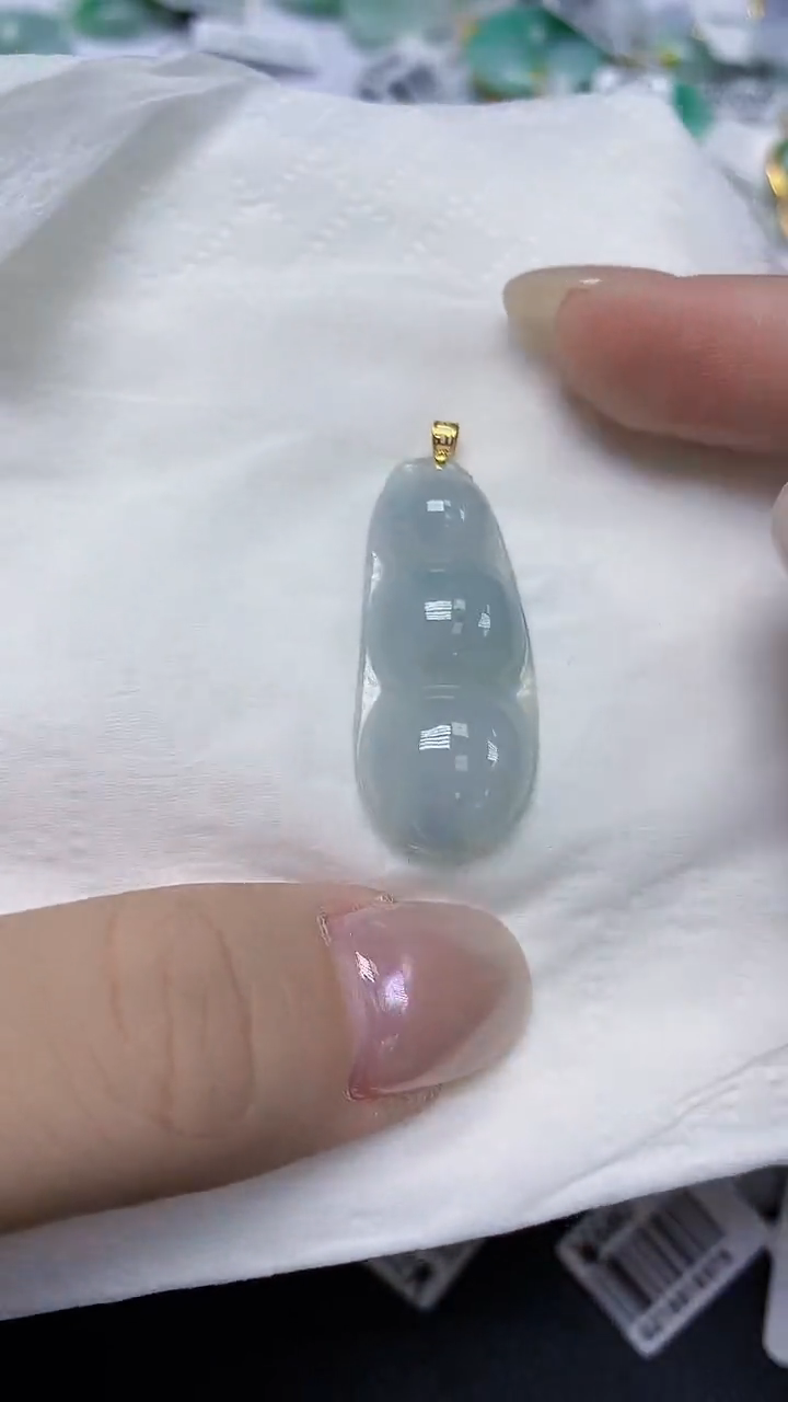 翡翠18K金镶嵌颈饰天然缅甸翡翠A货