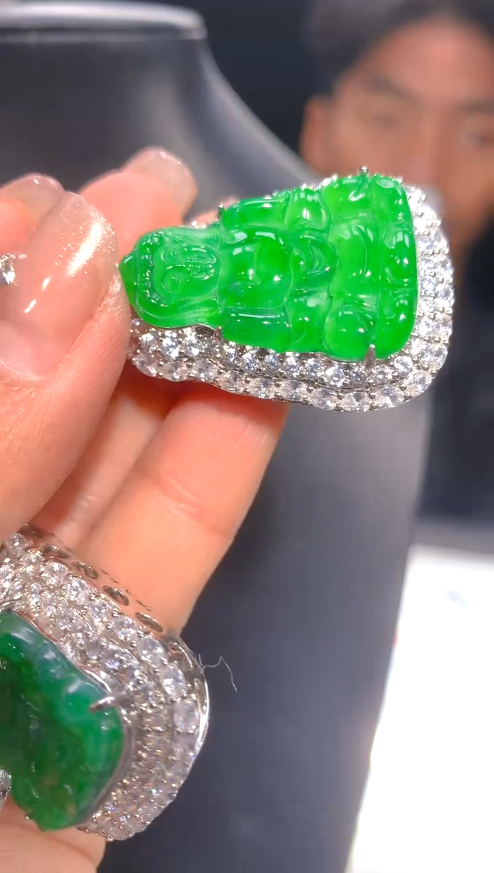 【闪购商品】定制翡翠未镶嵌37-多样性发货（发其一）