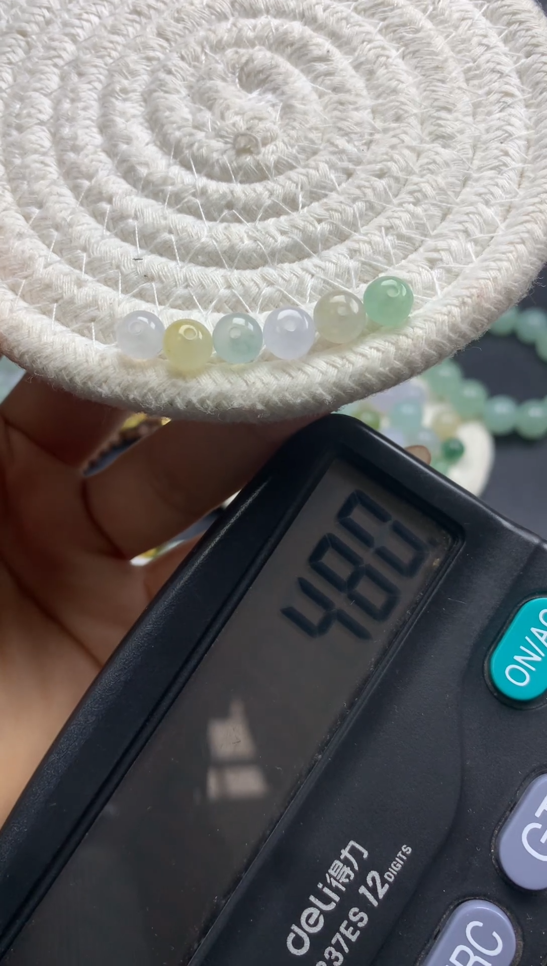 【闪购商品】定制翡翠未镶嵌马卡龙一首6颗