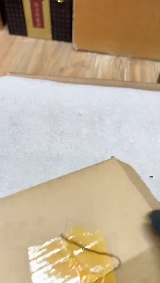 其他普通金属毛爷爷章