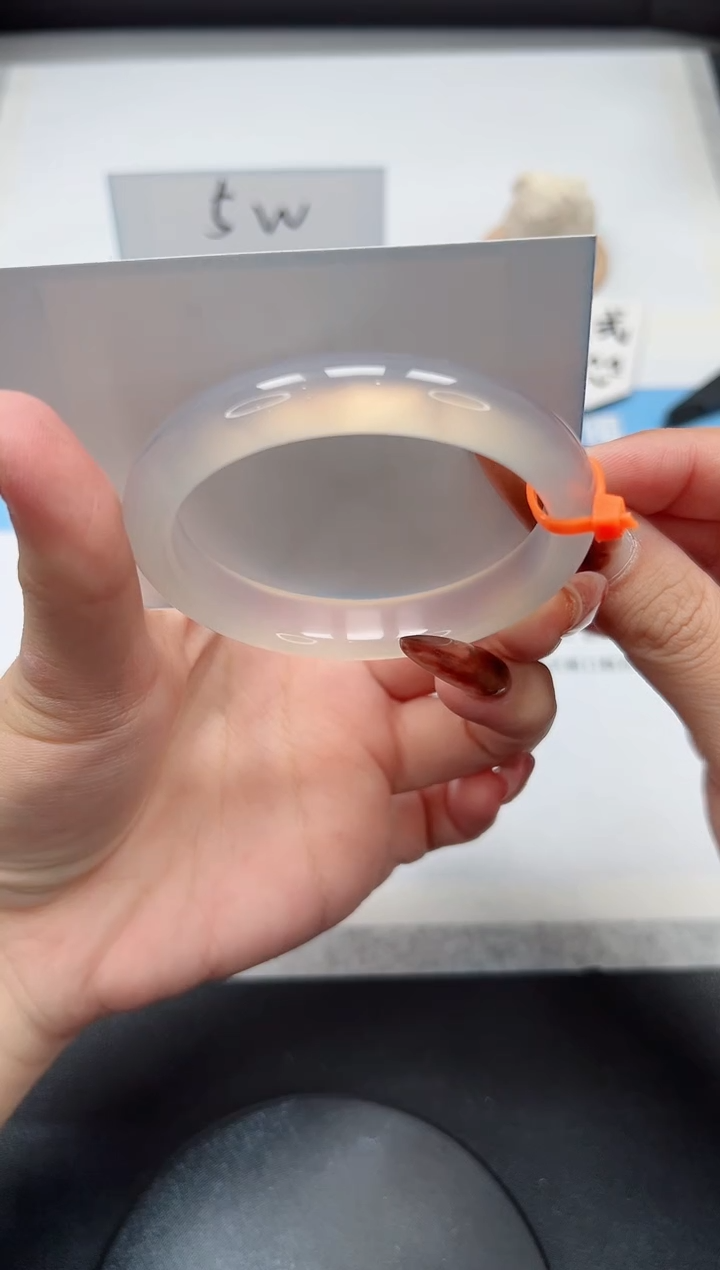 【闪购商品】玛瑙/玉髓手镯未镶嵌305/极光烟紫54.7