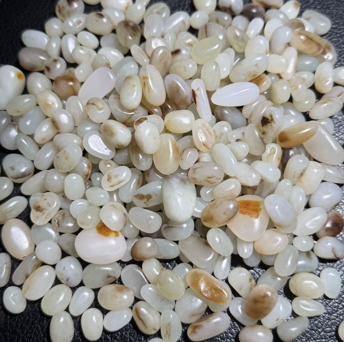 高品质新疆和田戈壁小籽观赏收藏佳选