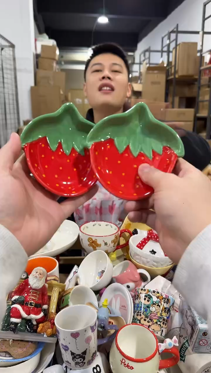 瓷片小号草莓碟子2件套微瑕