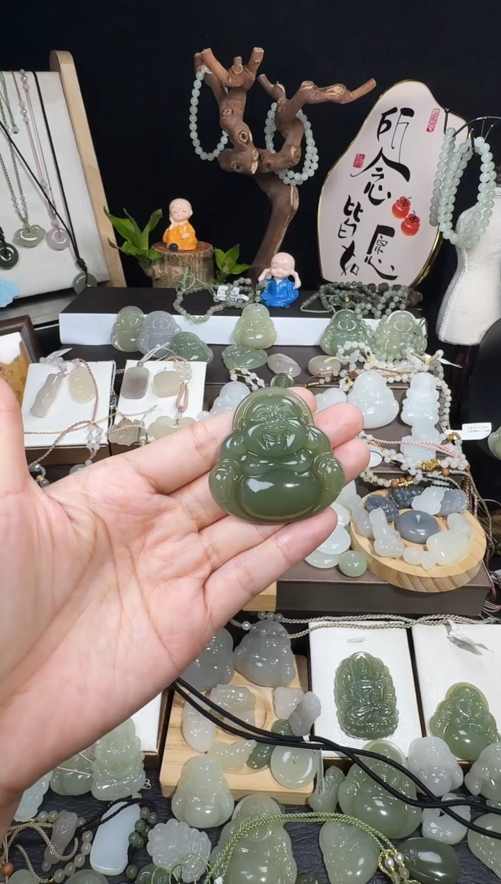 颈饰未镶嵌和田玉Q**鼻45高冰佛公