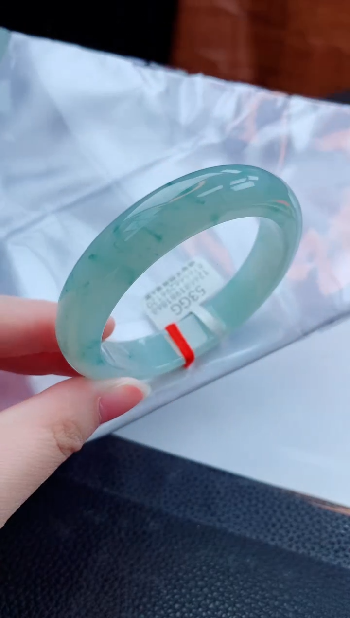翡翠手镯未镶嵌缅甸天然翡翠A货手镯