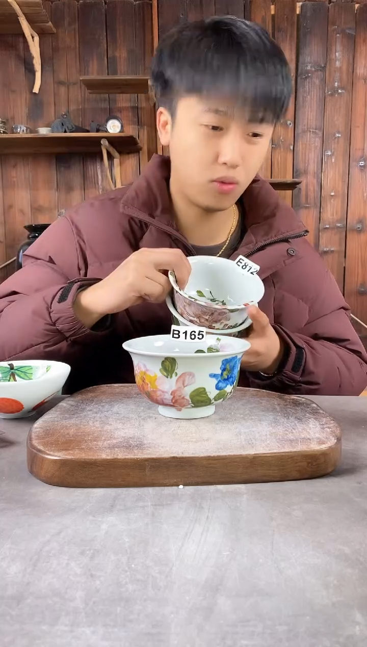 【闪购商品】碗165，手工手绘，新年快乐！