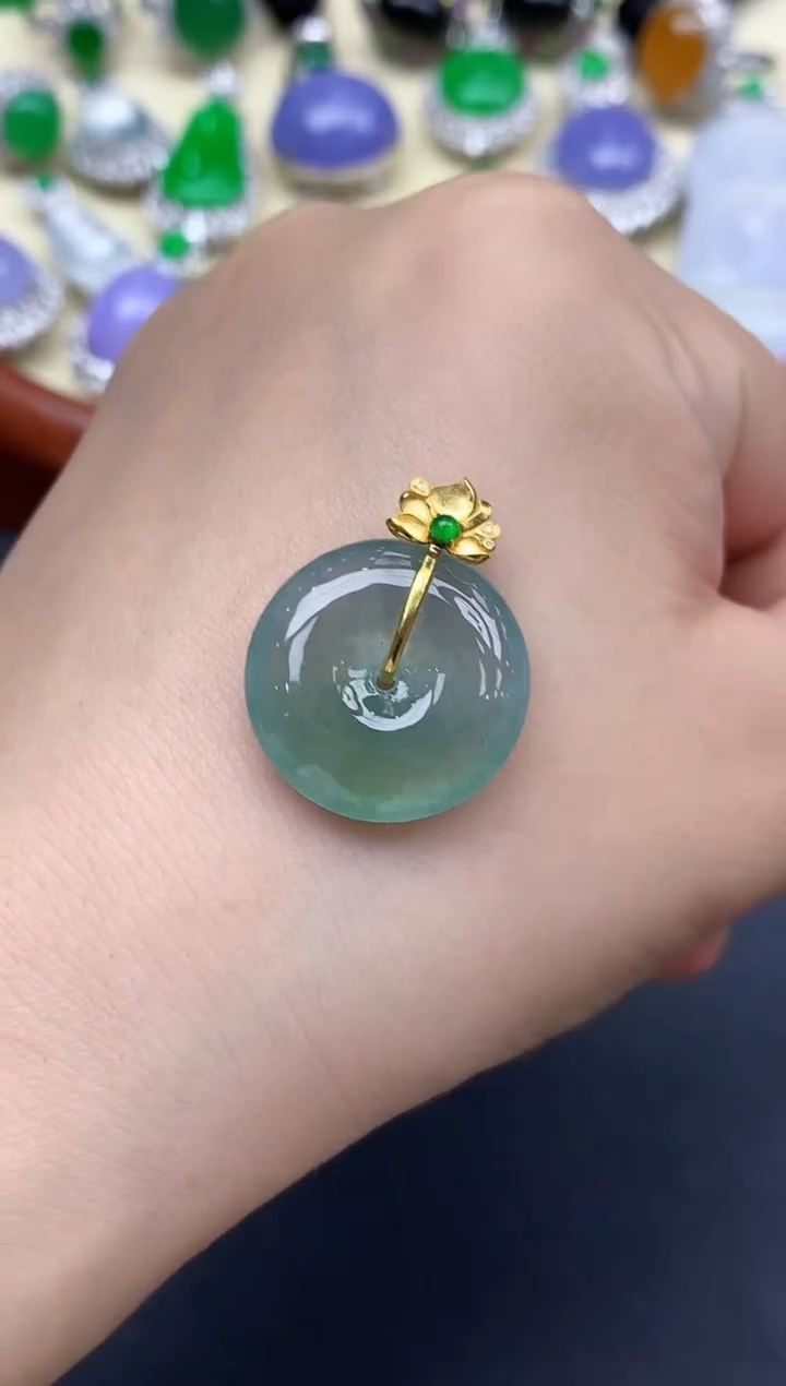 颈饰18K金镶嵌翡翠288-中国好珍宝