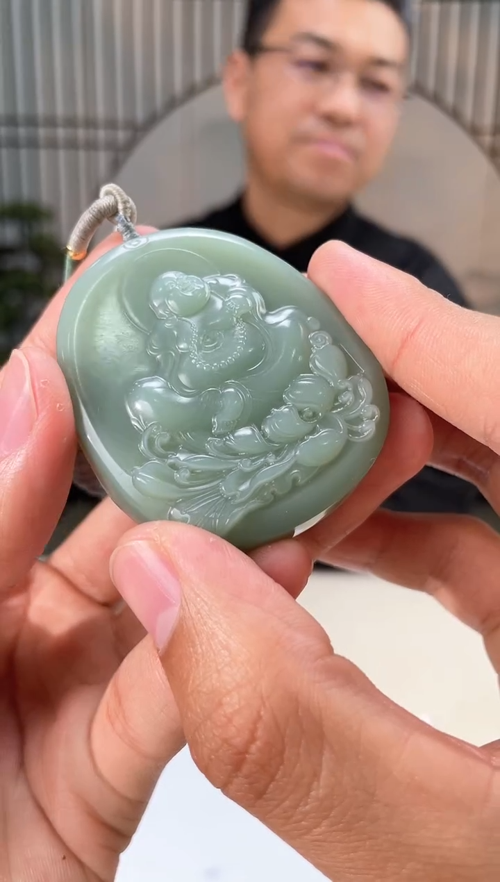 【闪购商品】定制和田玉和田玉（多样性拍一发一带证）100127