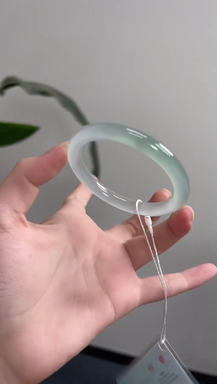 手镯玛瑙/玉髓未镶嵌54圈卡8