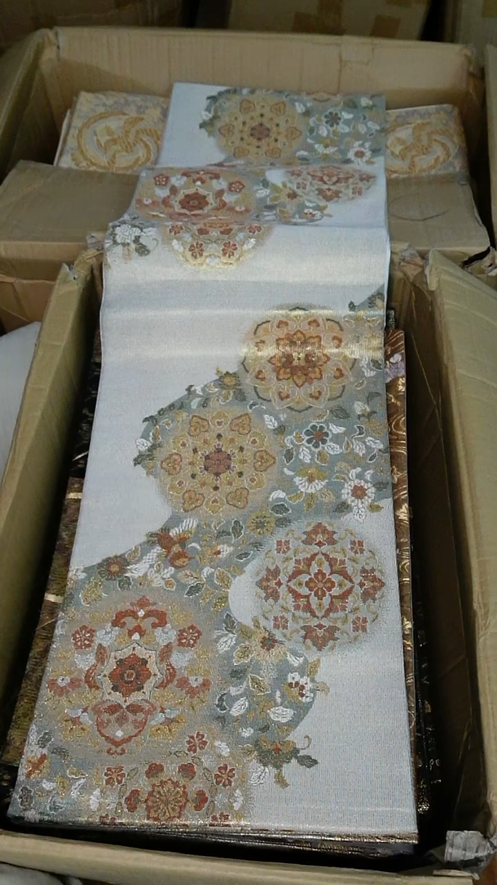 织绣岁***?织金宝相花卉