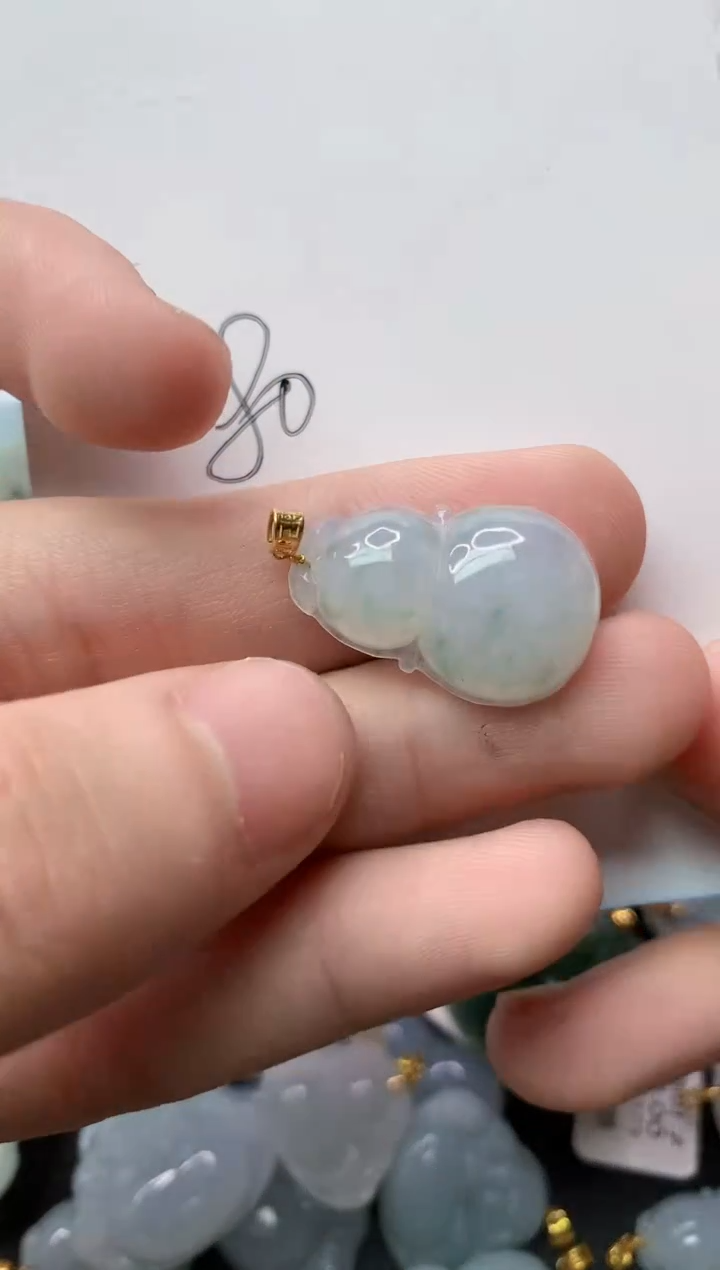 【闪购商品】翡翠颈饰18K金镶嵌67.......