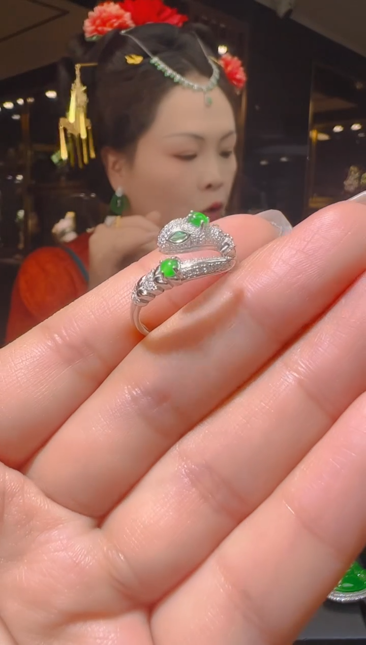 【闪购商品】翡翠戒指银S925镶嵌036（多样性发货）