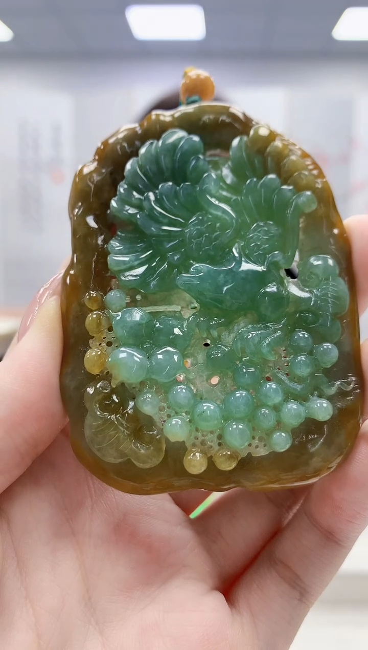 未镶嵌定制翡翠4829jw-毛货挂件85