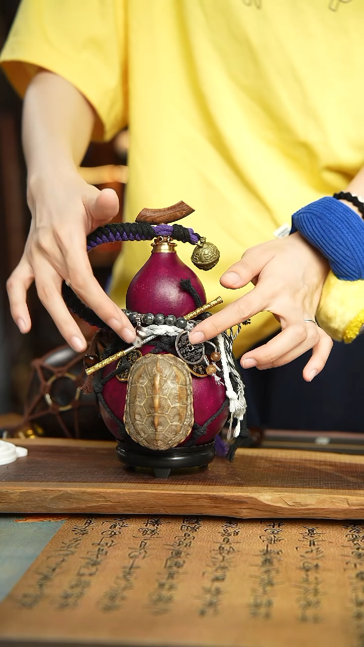 008号600ml左右非遗大漆酒葫芦1