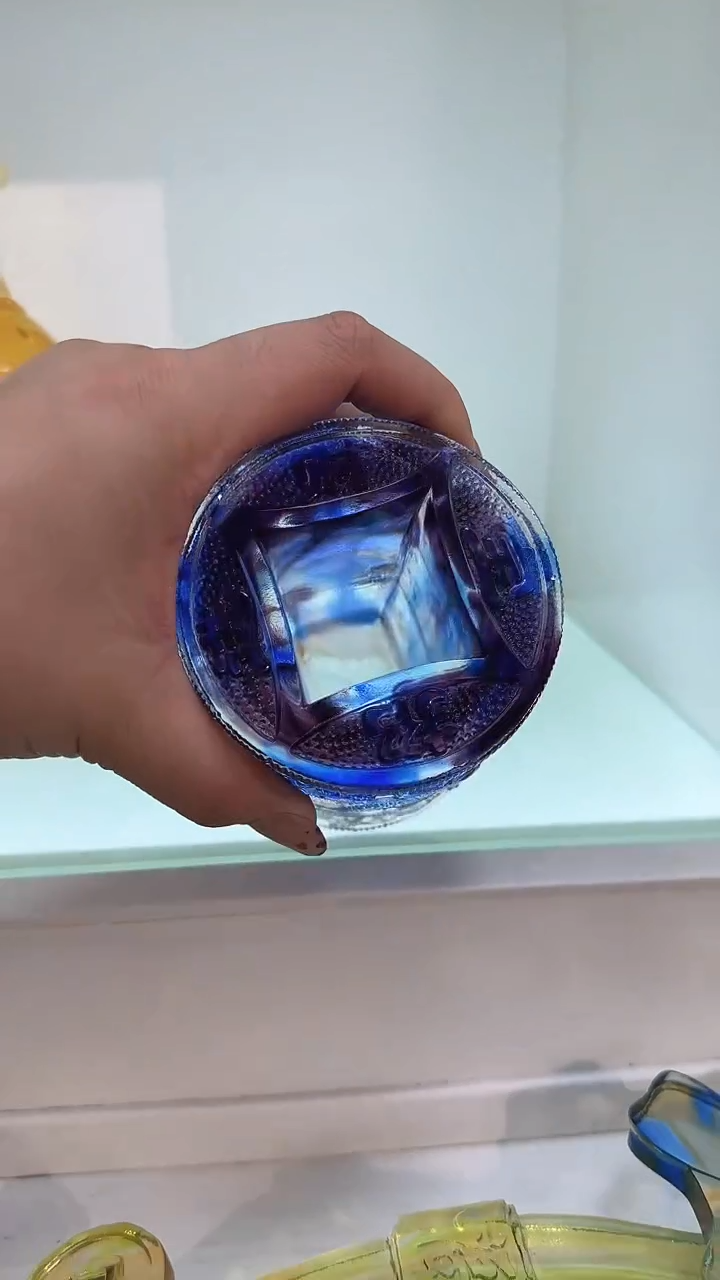 手工艺品琉璃笔筒