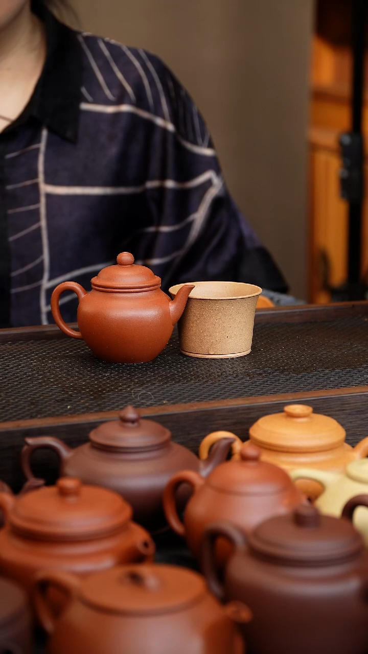 茶壶紫砂心**水秋水微瑕